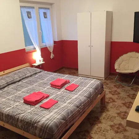 Sunset לינה וארוחת בוקר פומפיי